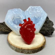 Load image into Gallery viewer, Food Grade Silicone Two Part Heart Mold