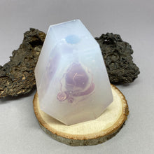 Load image into Gallery viewer, Food Grade Silicone Two Part Heart Mold